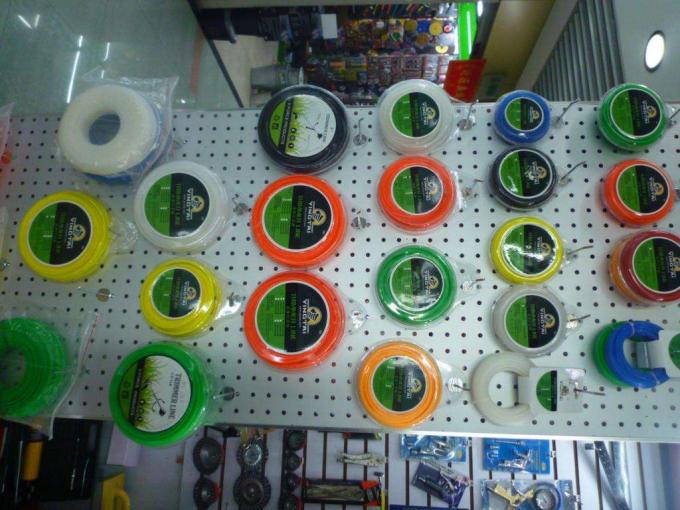 Ursprüngliche Plastikprofil-Fertigungsstraße des Nylon-PA6 PA66 für Gras-Trimmer-Linie