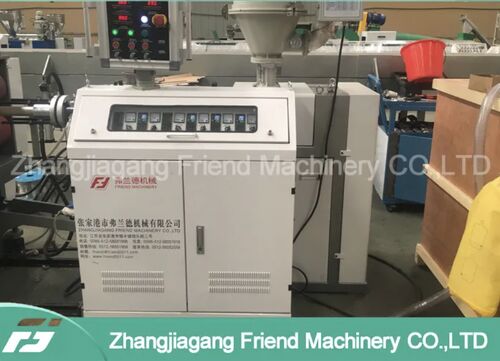 Jüngste Firmenblogs über Warum ist eine Kunststoffextrudermaschine für eine effiziente Kunststoffproduktion unerlässlich?