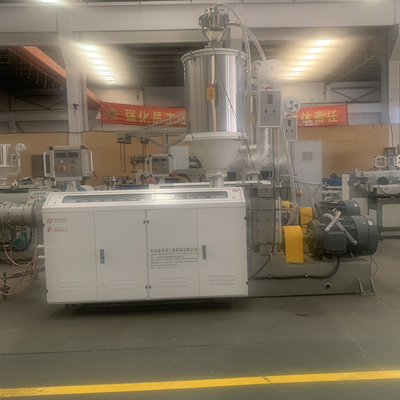Good price Einzelner Schraube Winkel- des Leistungshebelshdpe Wasserleitungs-Extruder 100kg/H Online