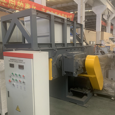 Ein guter Preis. Wellen-des Reißwolfs des Doppelt-2000kg/H PLC-Steuerung zerkleinerungsmaschine Plastikwiederverwertungs Online