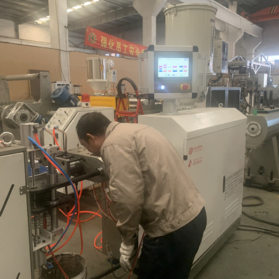 Ein guter Preis. Hohe Kristallinität thermoplastischer POM Profile Extrusion Line 5kg/H Online
