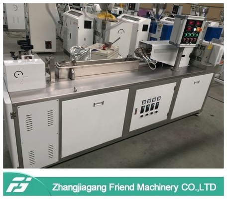 Ein guter Preis. Laborart Plastikwiederverwertungspelletisierer-Maschine 2kg PLC-Steuer-PVCs Online