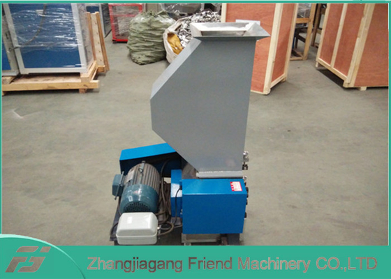 Ein guter Preis. Petit-Plastikflaschen-Zerkleinerungsmaschine 380V 50hz, die eleganten Hauptauftritt aufbereitet Online