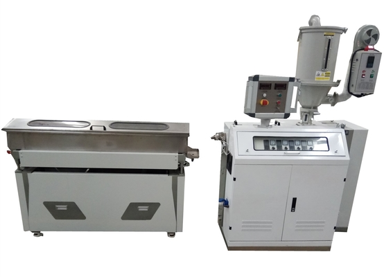 Good price Mult - Farbfernsehen-Extruder-Maschinen-PET-PVC-Rohr-Schlauch-Verdrängungs-Linie für 0-15mm Online