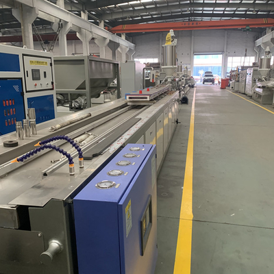 Good price Möbel-Plastikprofil-Fertigungsstraße 180mm Breiten-55kw Online