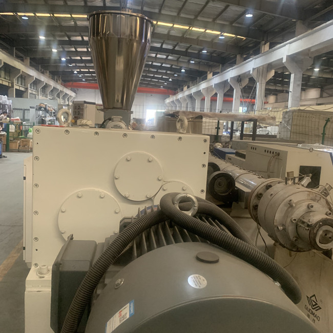 Konische Kunststoffrohr-Maschine des Doppelschneckenextruder-45RPM 2