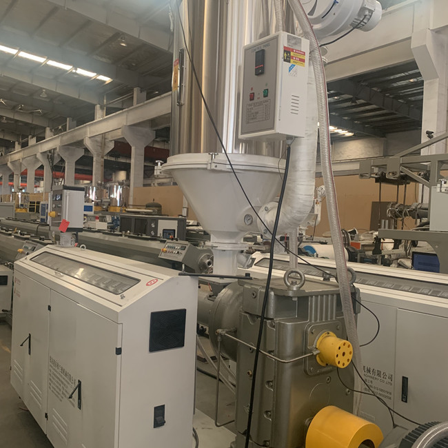 Rohr-Extruder-Plastikverdrängungs-Linie planetarischer Ausschnitt des Polyäthylen-60kg/H 1